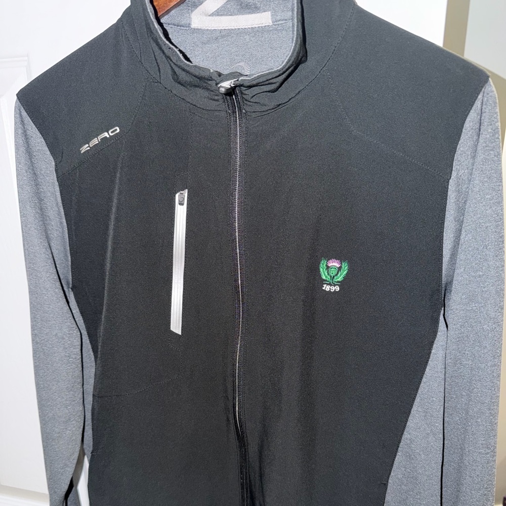 Men’s Zero Restriction Full Zip Jacket - Like New